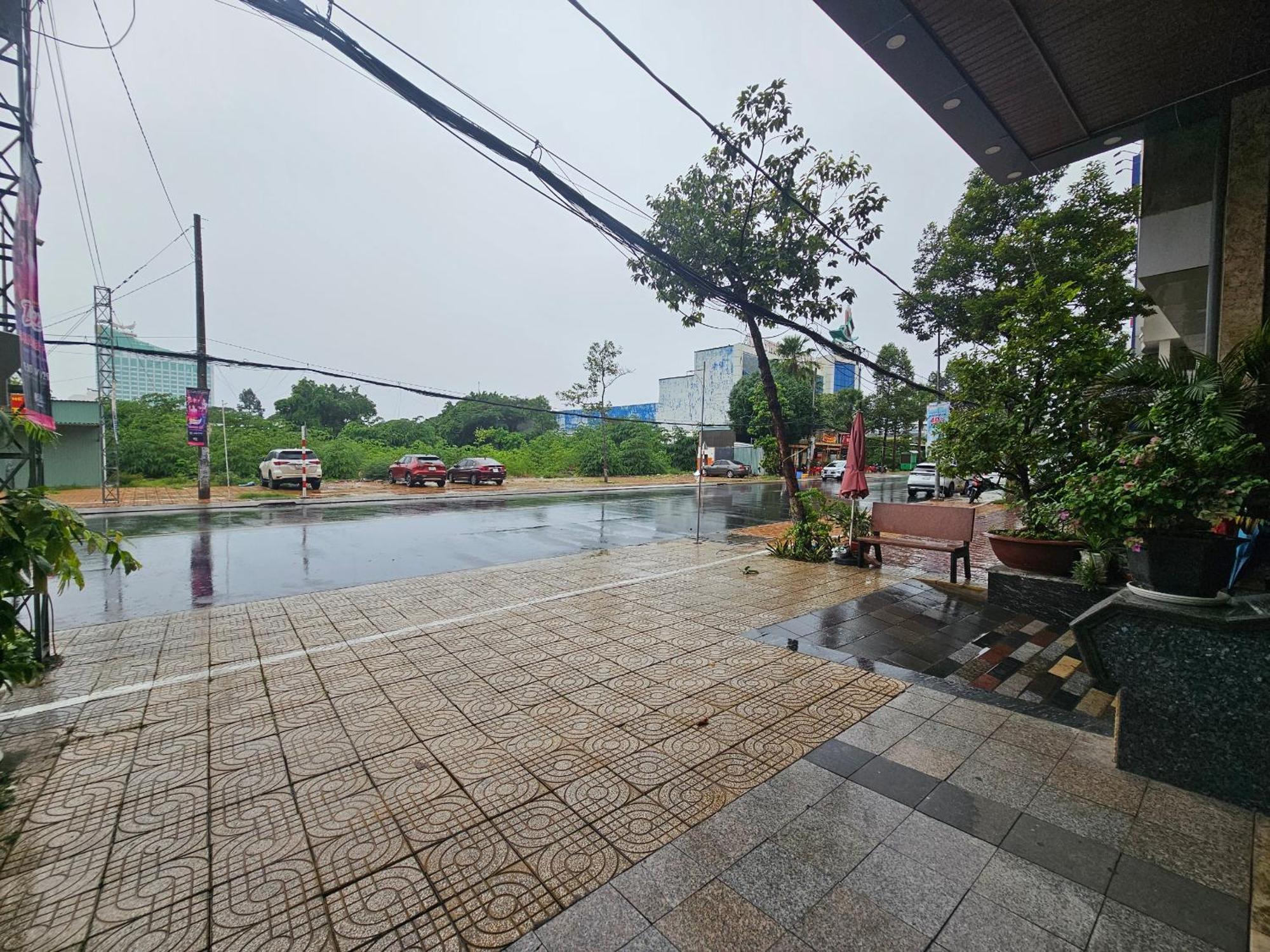 Hoang Son Hotel - 껀터 외부 사진