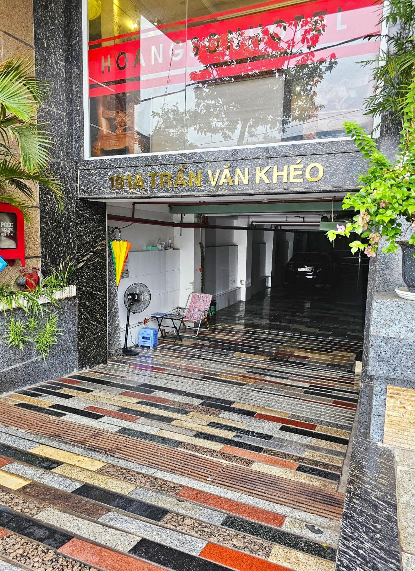 Hoang Son Hotel - 껀터 외부 사진
