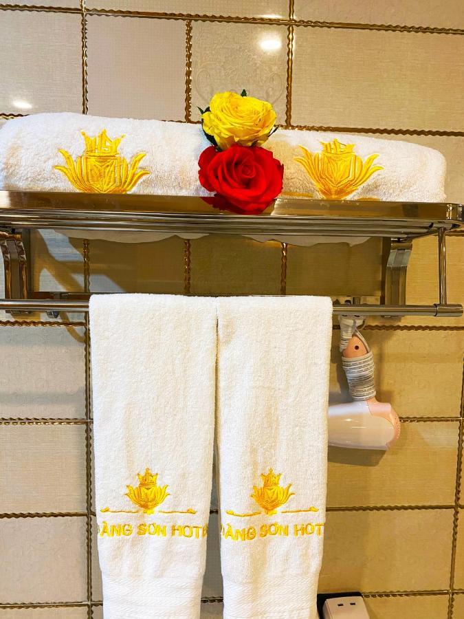 Hoang Son Hotel - 껀터 외부 사진